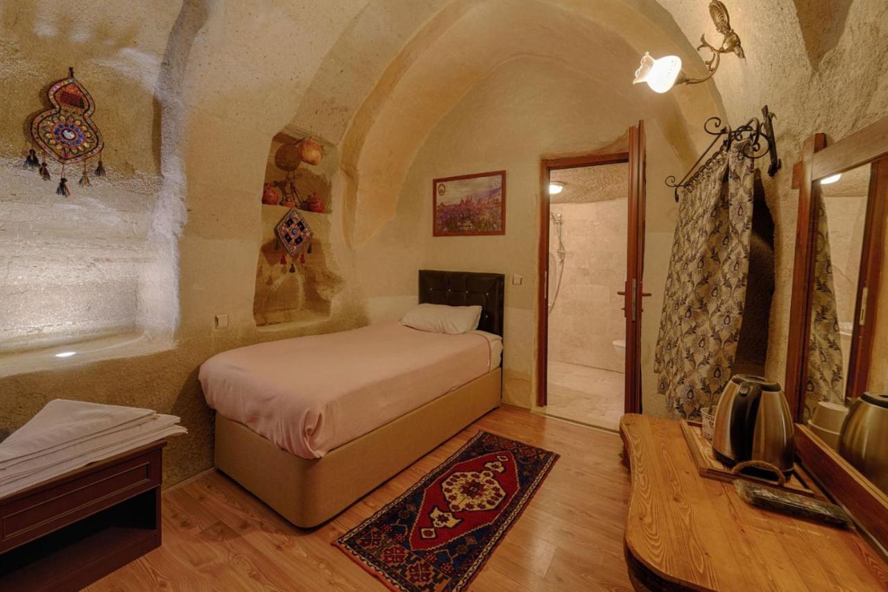 Hotel Avlu Cave House Göreme Exterior foto