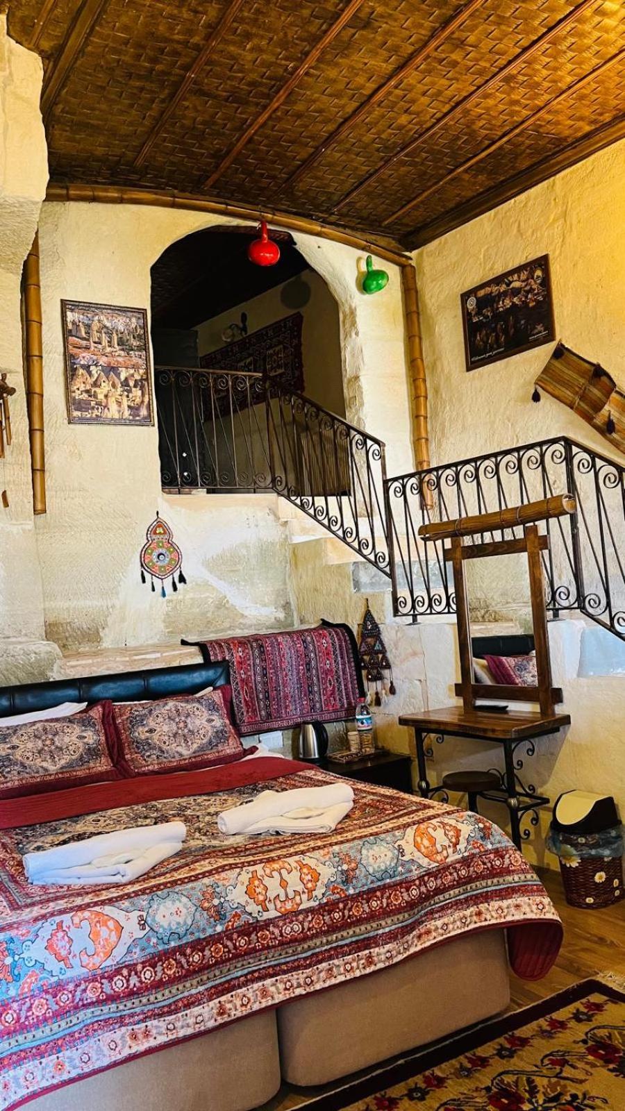Hotel Avlu Cave House Göreme Exterior foto