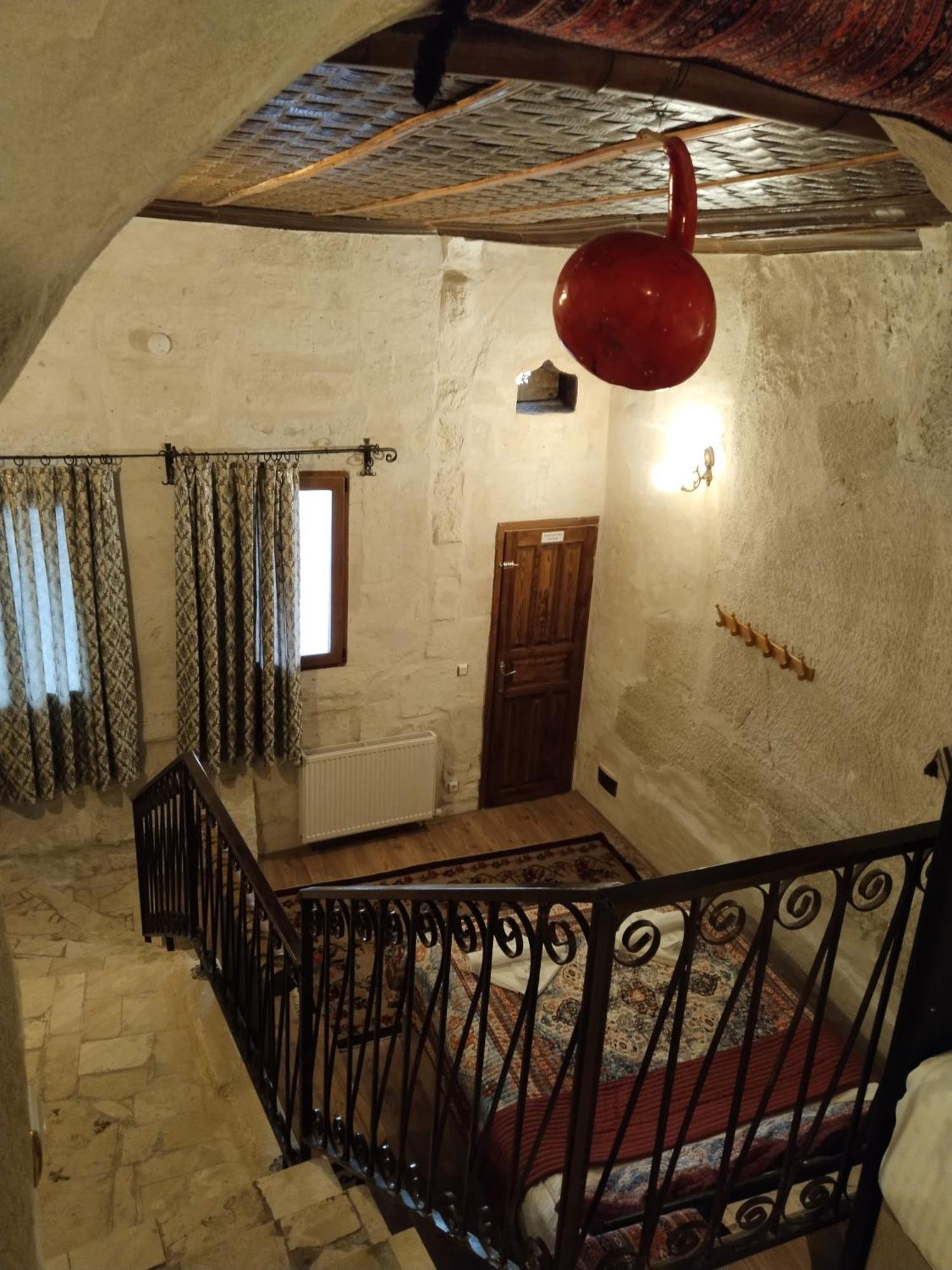 Hotel Avlu Cave House Göreme Exterior foto