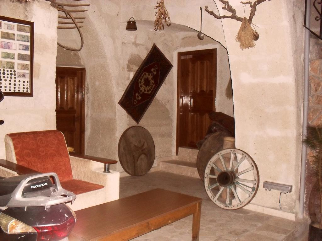Hotel Avlu Cave House Göreme Exterior foto